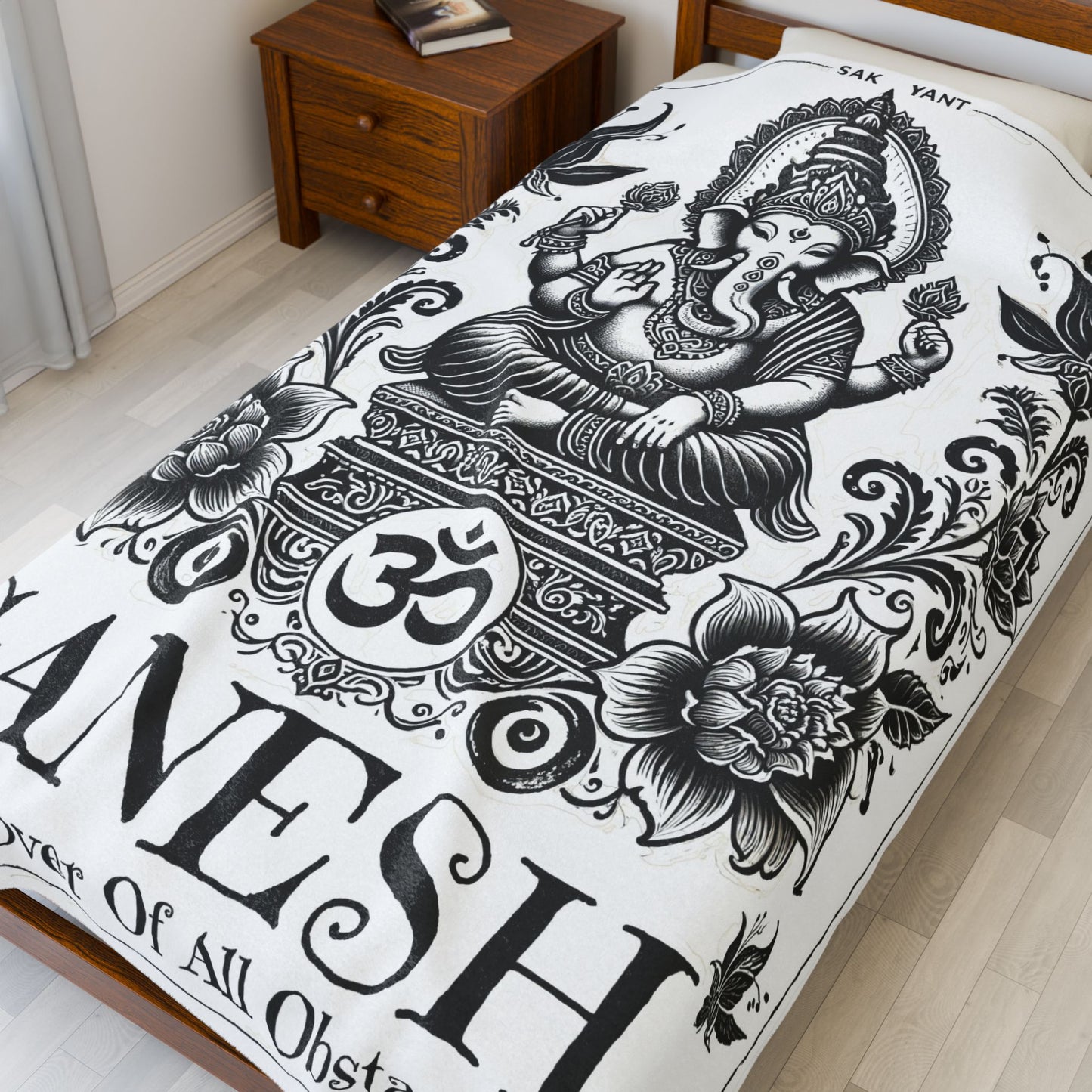 Bodulah "Ganesh" Velveteen Blanket – Sacred Elephant Design, Plush Boho Throw for Meditation, Yoga & Relaxation